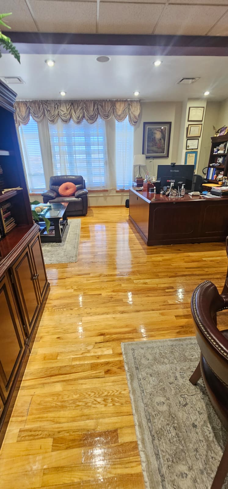 Office 8